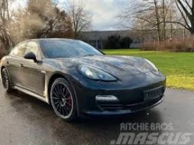 Porsche Panamera 3.0 DIESEL!!! МОРГА-2 БРОЯ!!!, снимка 12