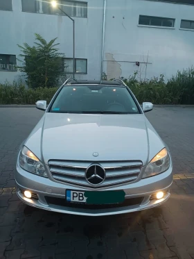     Mercedes-Benz 220 220 