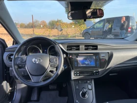 Toyota Auris 1.8 Hybrid / 136 к.с. / 120 хил. км. / евро 6 /, снимка 9