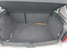 VW Golf 1600 - 1100 € / 2151.41 лв. - 70962061 4