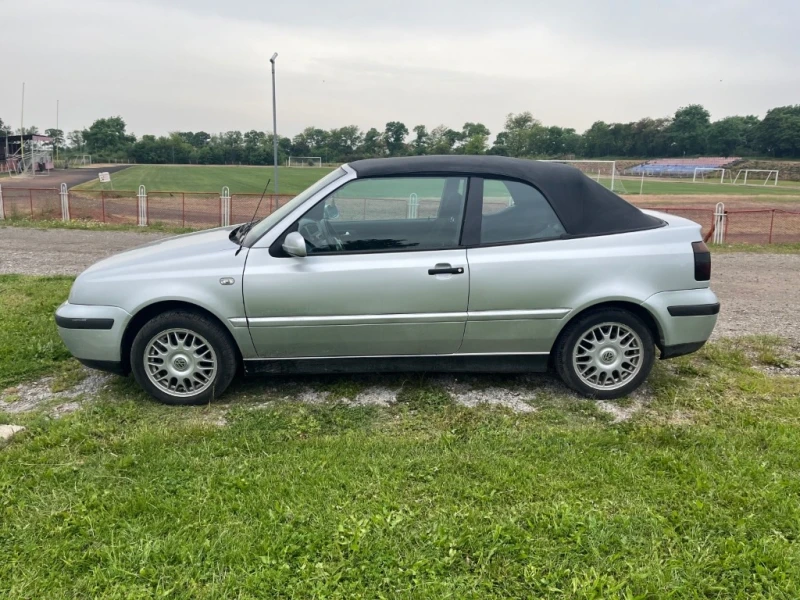 VW Golf Cabrio 2.0, снимка 1 - Автомобили и джипове - 47252294