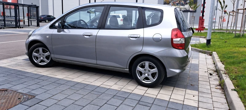 Honda Jazz 1.2i, снимка 3 - Автомобили и джипове - 47297514