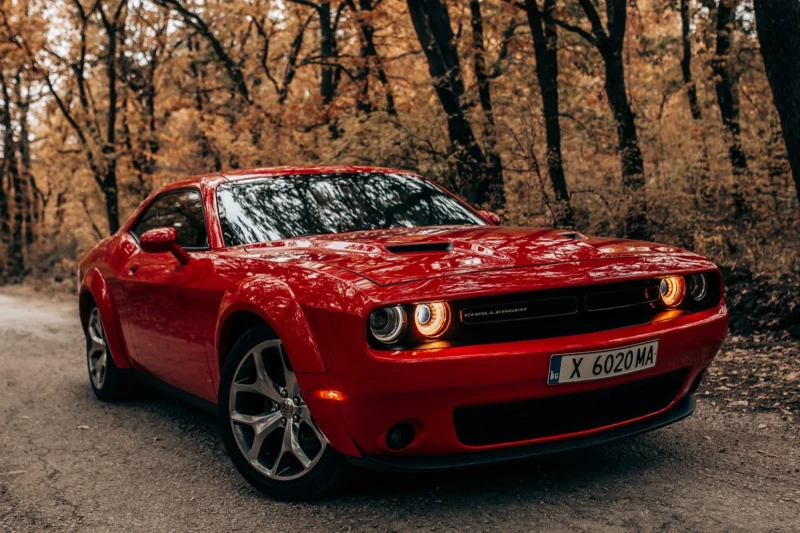 Dodge Challenger, снимка 4 - Автомобили и джипове - 47582689