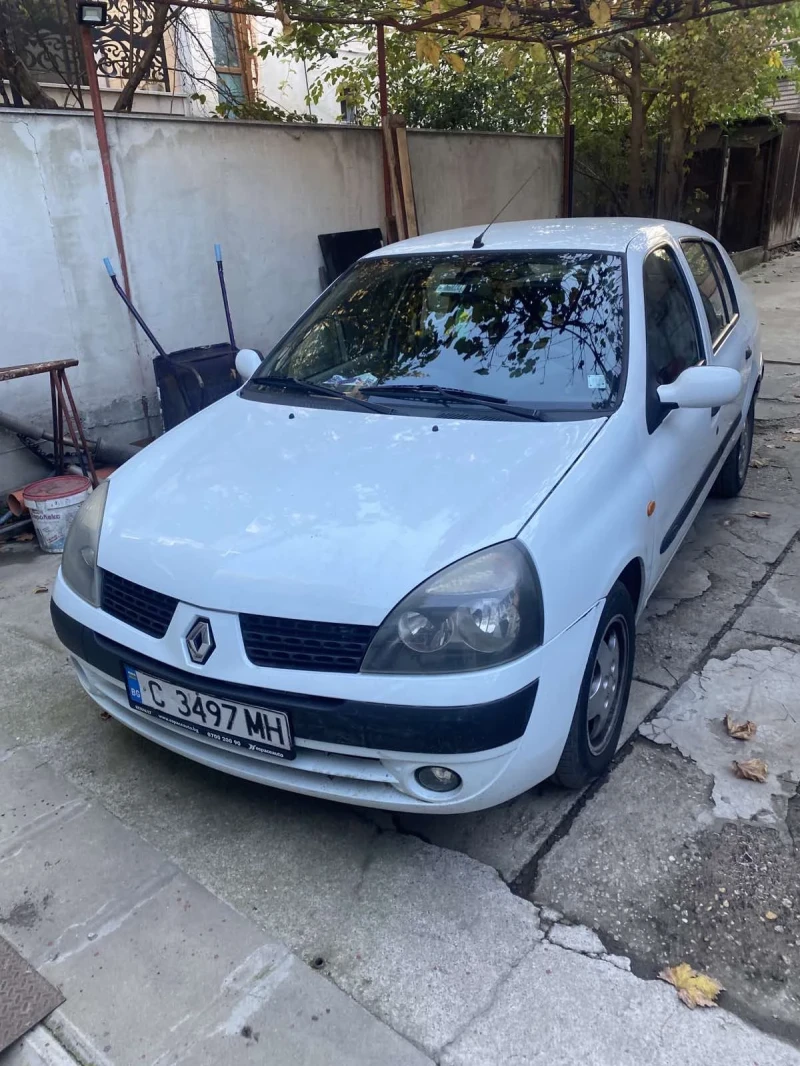 Renault Clio, снимка 2 - Автомобили и джипове - 47682515