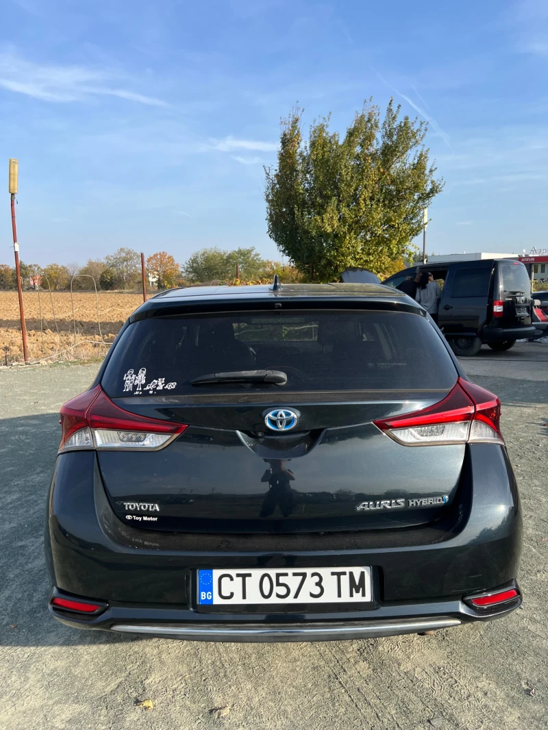 Toyota Auris 1.8 Hybrid / 136 к.с. / 120 хил. км. / евро 6 /, снимка 7 - Автомобили и джипове - 47877005