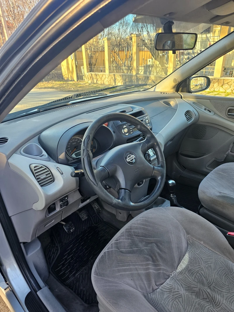 Nissan Almera tino Газ инжекцион, снимка 8 - Автомобили и джипове - 49377610