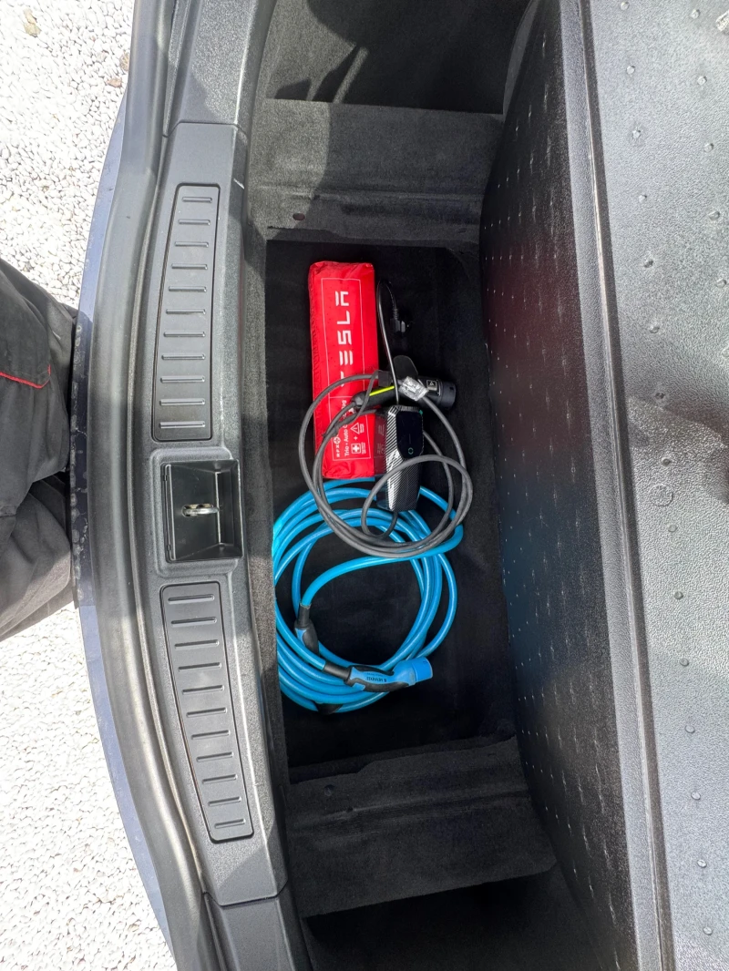 Tesla Model S 85s, снимка 11 - Автомобили и джипове - 49920760