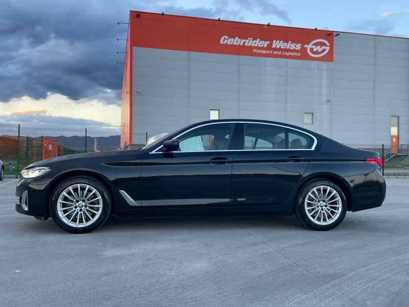BMW 520 XD Mild Hybrid Luxury Line, снимка 4 - Автомобили и джипове - 50329687