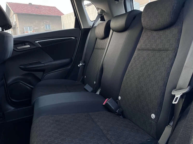 Honda Jazz 1.3i-VTEC AВТОМАТИК EURO6b , снимка 10 - Автомобили и джипове - 52842842