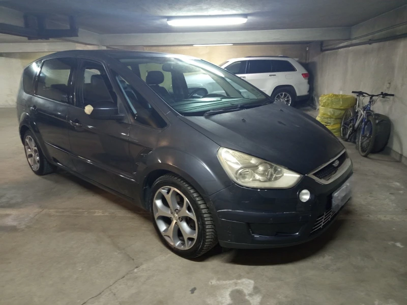 Ford S-Max