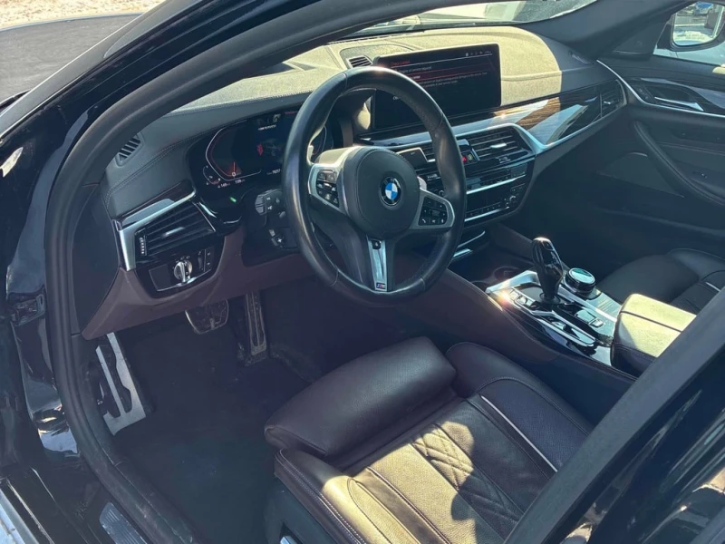 BMW 550 * xDrive * ДИСТРОНИК * 360 * H/K * ОБДУХВАНЕ , снимка 6 - Автомобили и джипове - 53344484