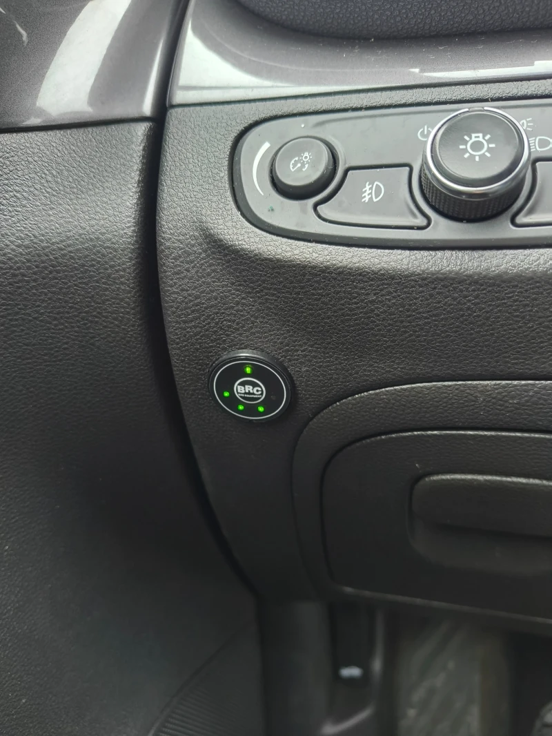 Opel Mokka X, снимка 14 - Автомобили и джипове - 53432985