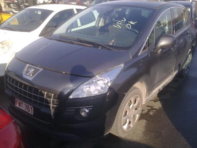 Peugeot 3008 1.6 HDI 8V, снимка 4 - Автомобили и джипове - 21951544