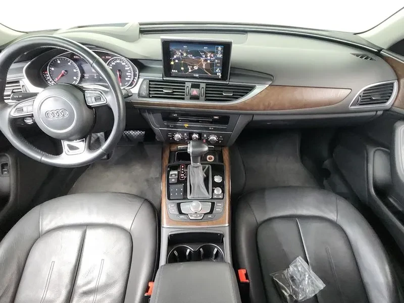 Audi A6 2.0 TDI, снимка 7 - Автомобили и джипове - 55057927