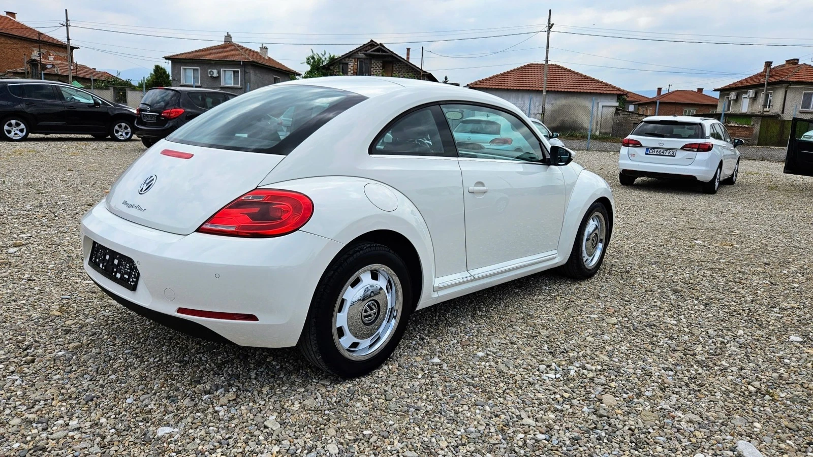 VW Beetle 1.6 TDI-105ks - изображение 4