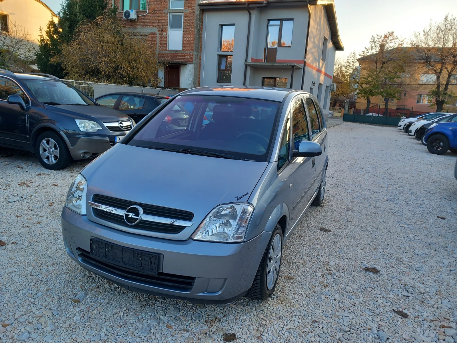 Opel Meriva 1.4i Клима 90кс - изображение 7