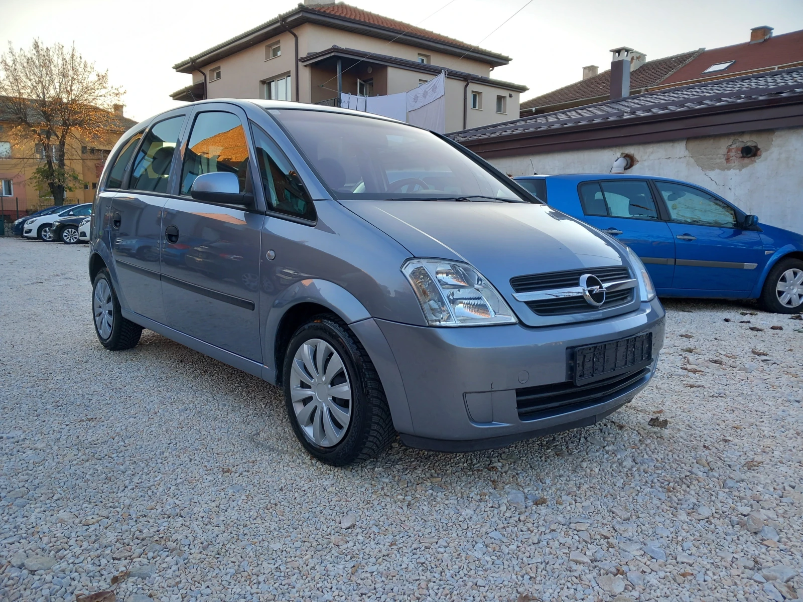 Opel Meriva 1.4i Клима 90кс - изображение 5