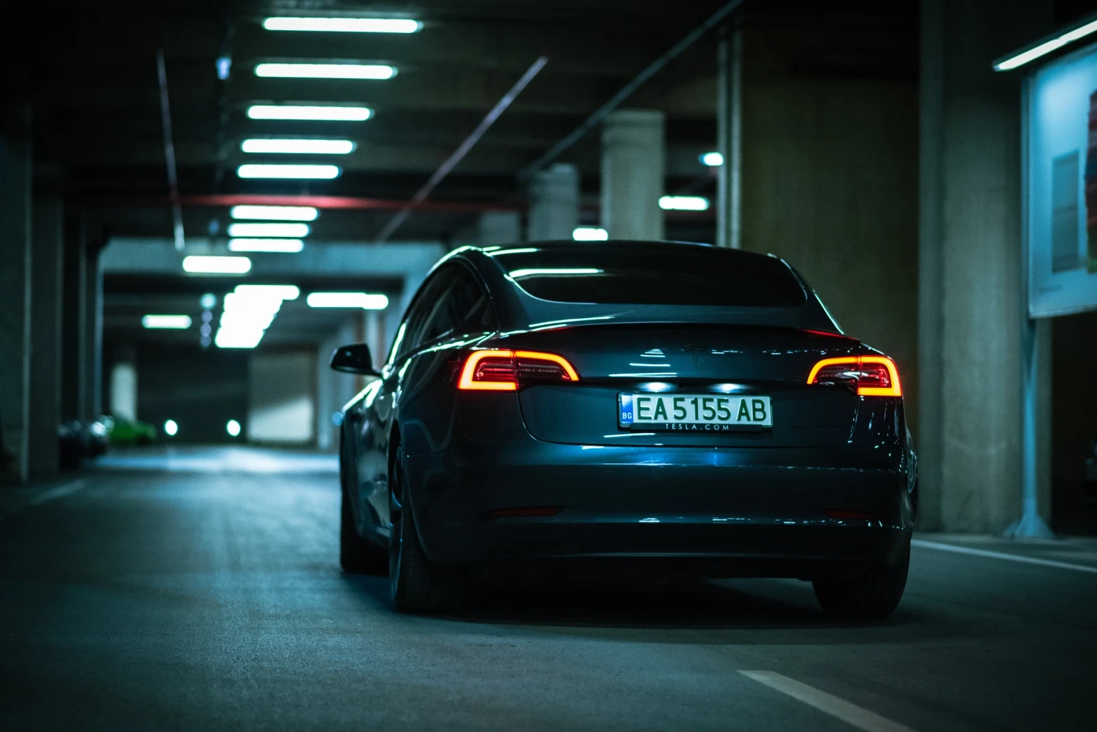 Tesla Model 3 Performance АКТИВНИ ГАРАНЦИИ! - изображение 3