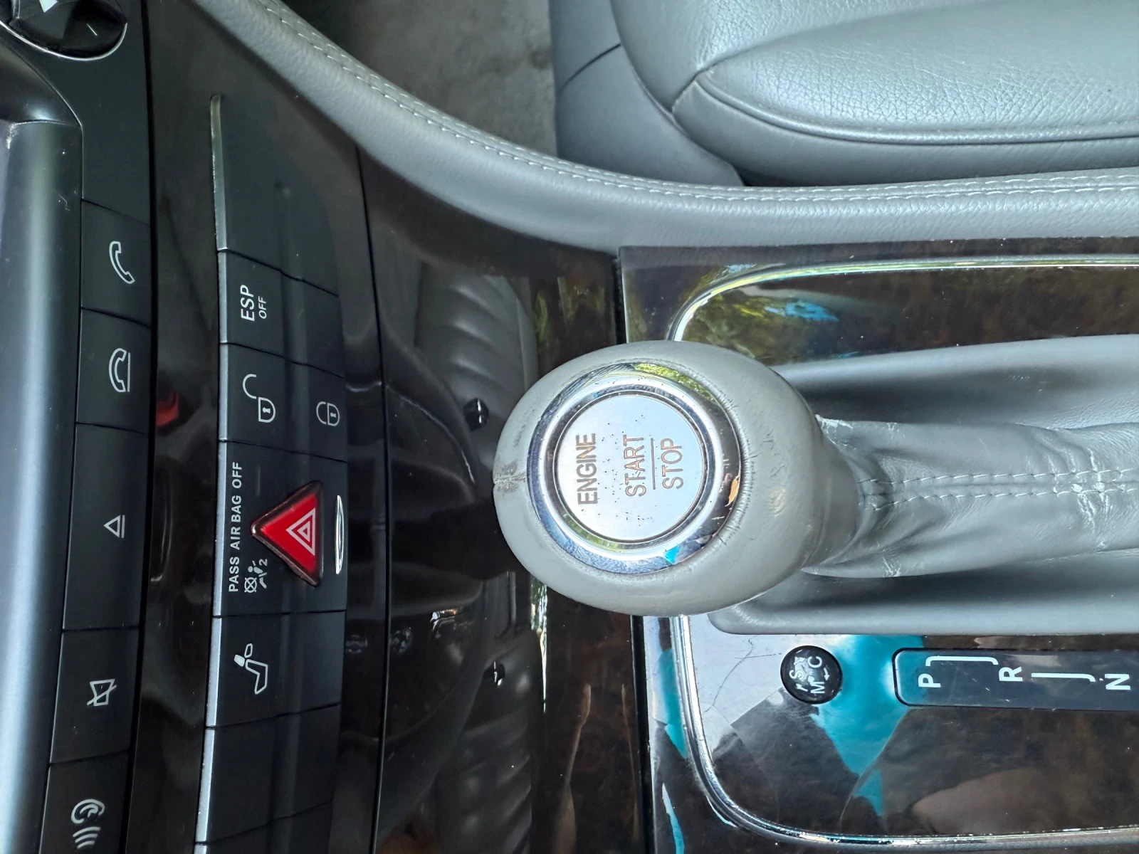 Mercedes-Benz CLS 320 keyless go, Продава се от собственик Спешно - изображение 10