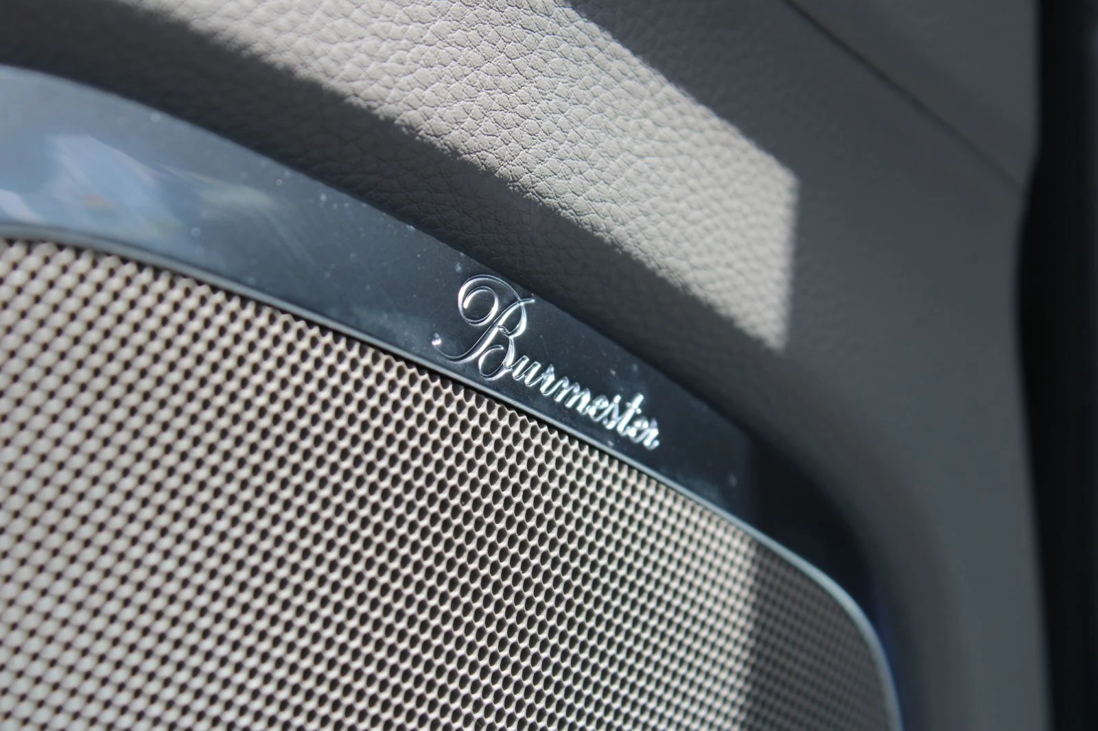 Porsche Panamera    | Mobile.bg   11