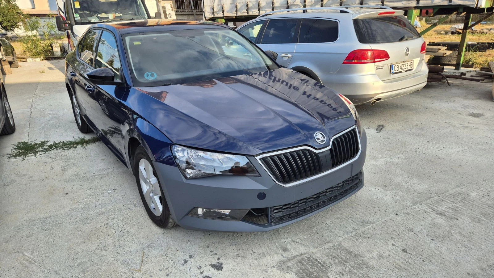 Skoda Superb  - изображение 2