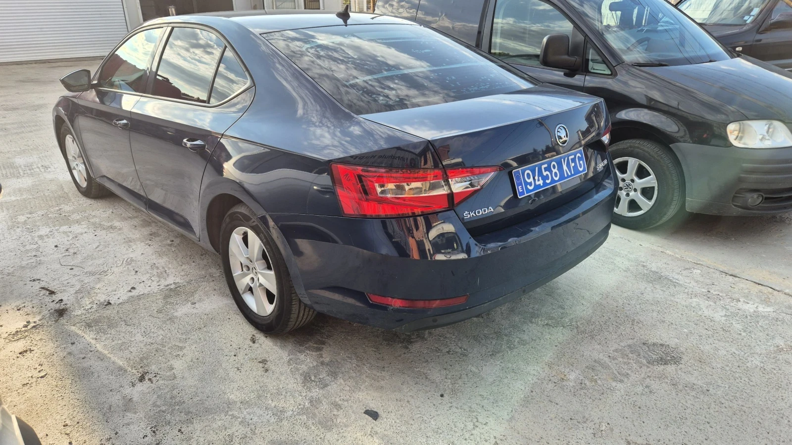 Skoda Superb  - изображение 4