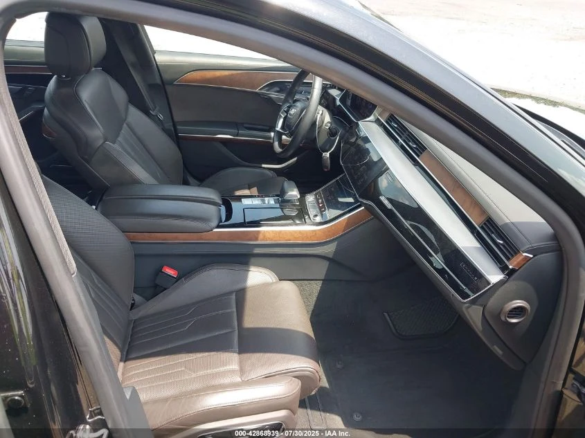 Audi A8 2019 AUDI A8 L 55 - изображение 10