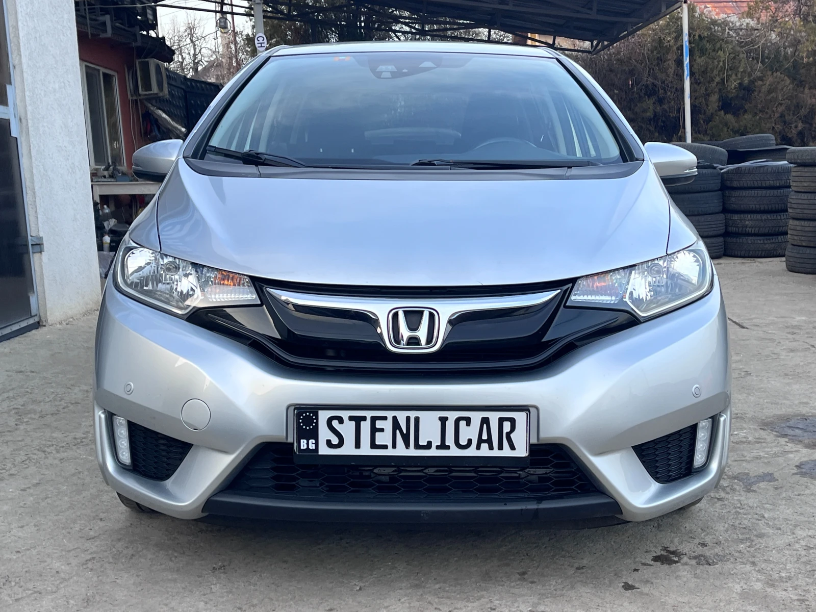 Honda Jazz 1.3i-VTEC AВТОМАТИК EURO6b  - изображение 4