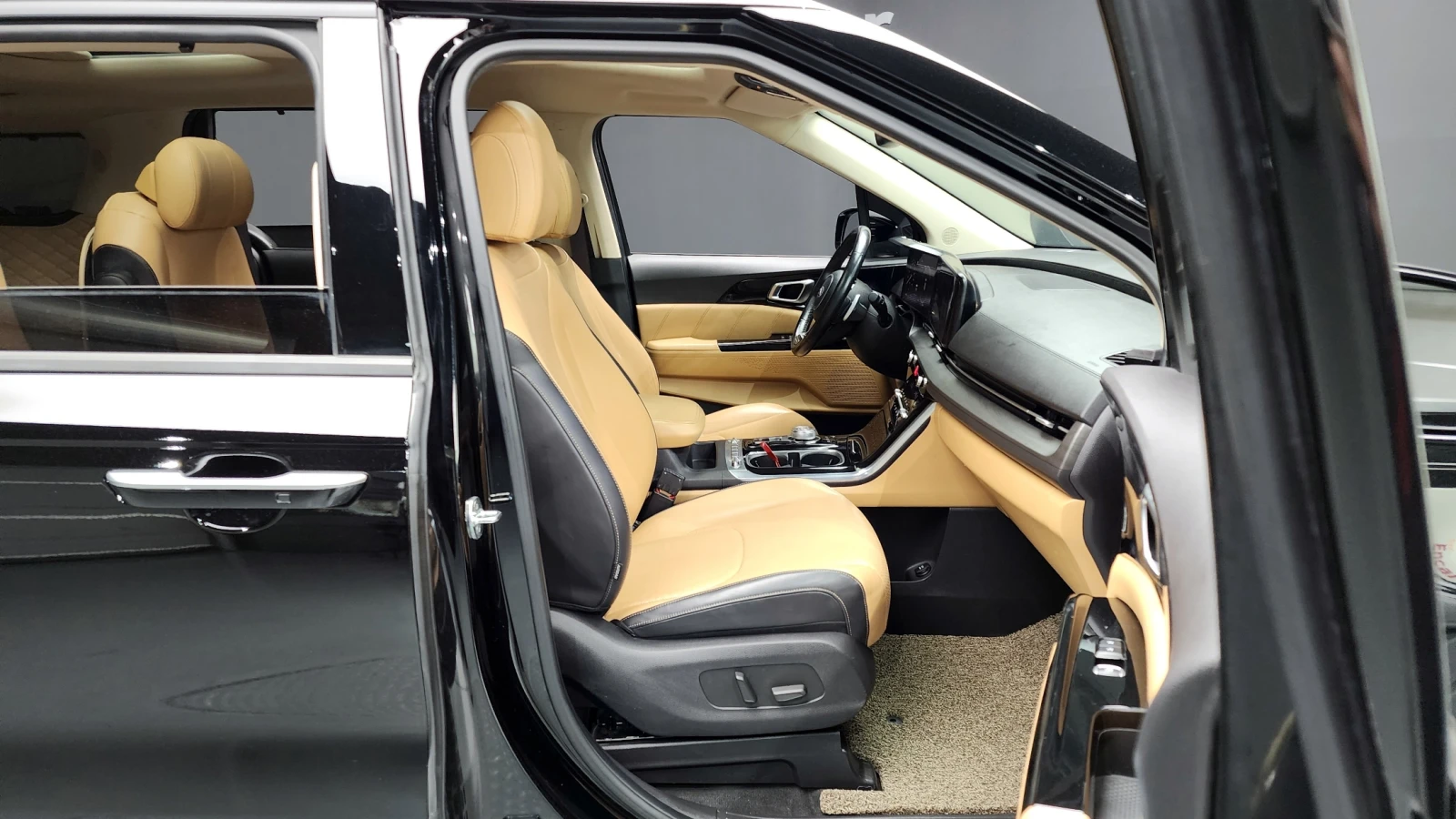 Kia Carnival 7 seater Signature autogeorge.com | Mobile.bg � ����������� 11