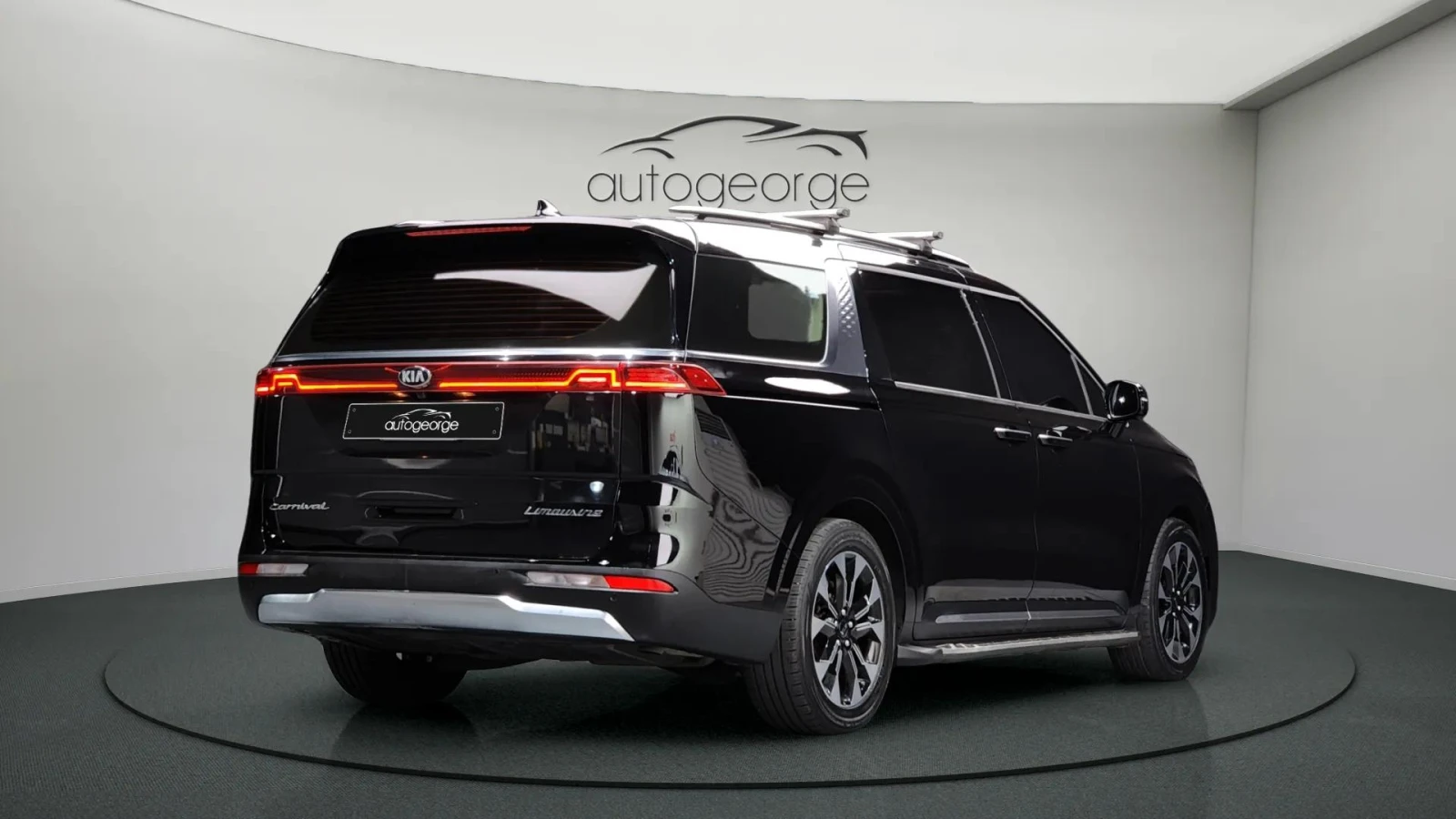 Kia Carnival 7 seater Signature autogeorge.com - изображение 2