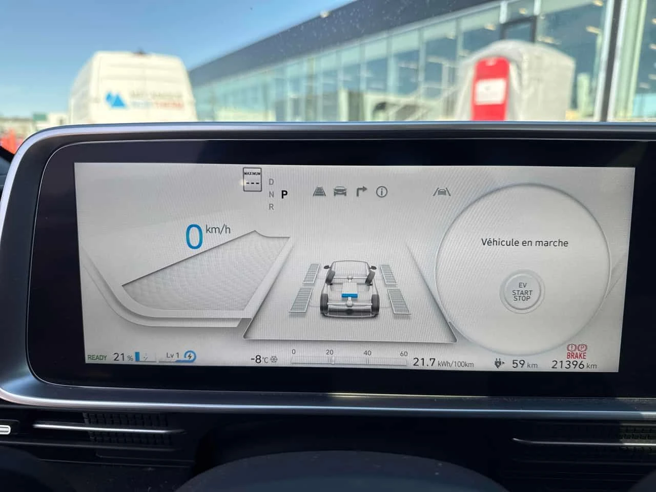 Hyundai Ioniq 6  Preferred /DISTRONIC/CAMERA/CARFAX, снимка 8 - Автомобили и джипове - 53912635