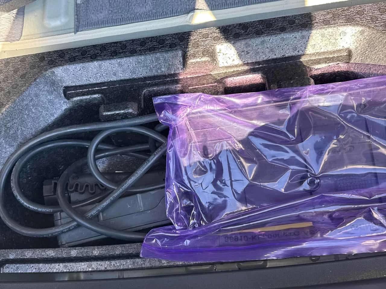 Hyundai Ioniq 6  Preferred /DISTRONIC/CAMERA/CARFAX, снимка 10 - Автомобили и джипове - 53912635