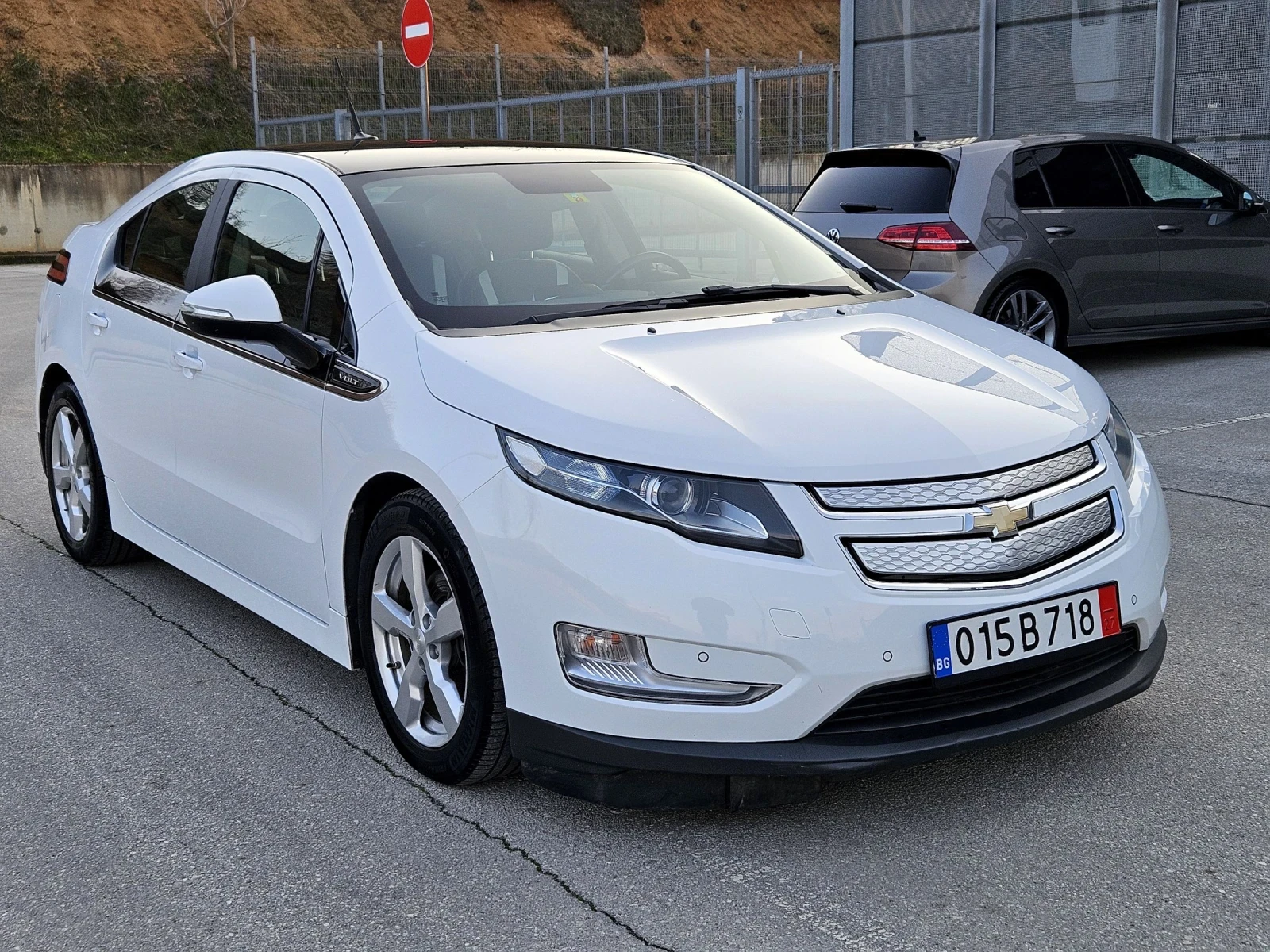 Chevrolet Volt, снимка 3 - Автомобили и джипове - 53984143