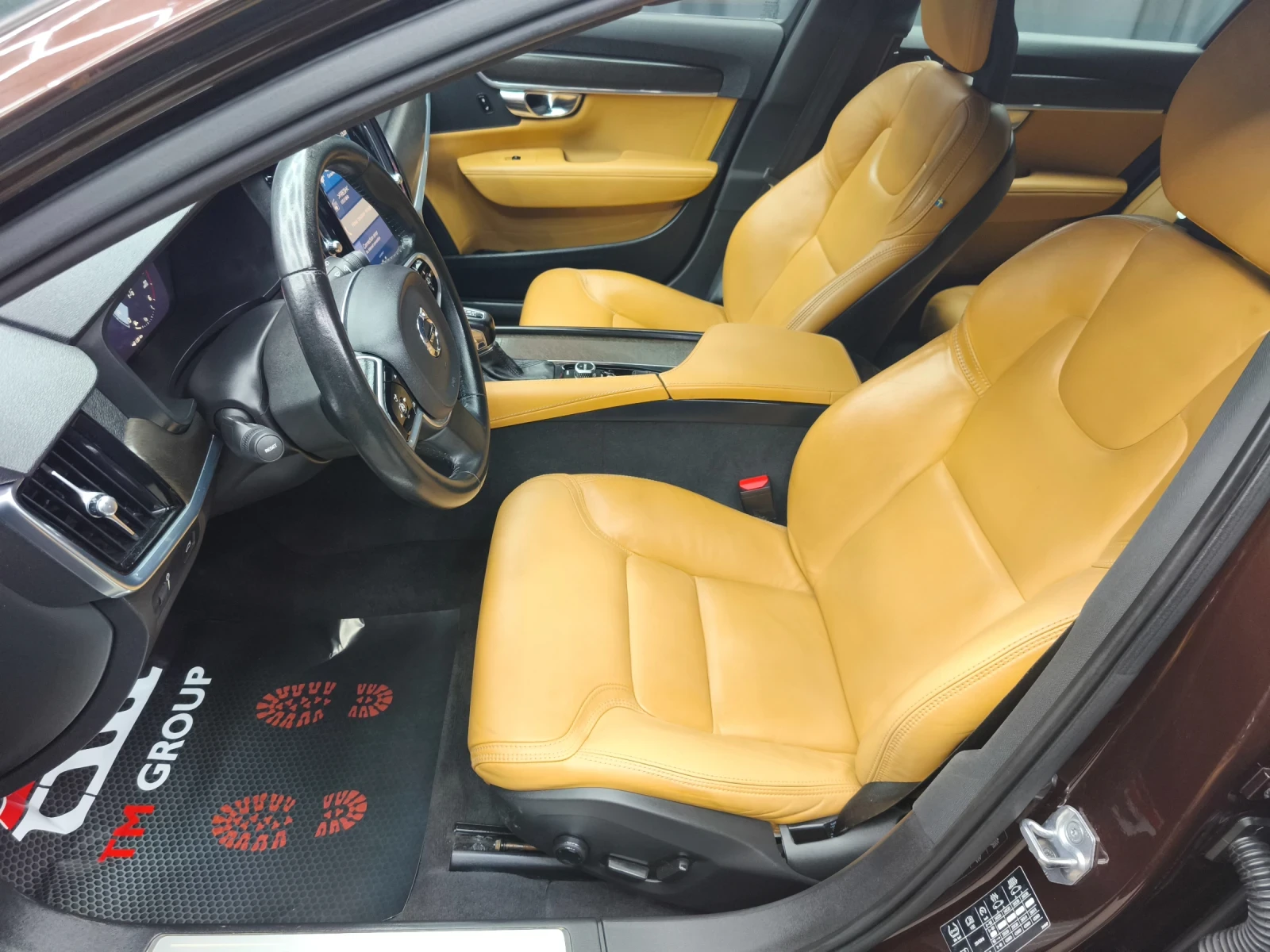 Volvo V90 Cross Country 2.0D4 AWD Automatic 190k.c E6, снимка 8 - Автомобили и джипове - 54568054