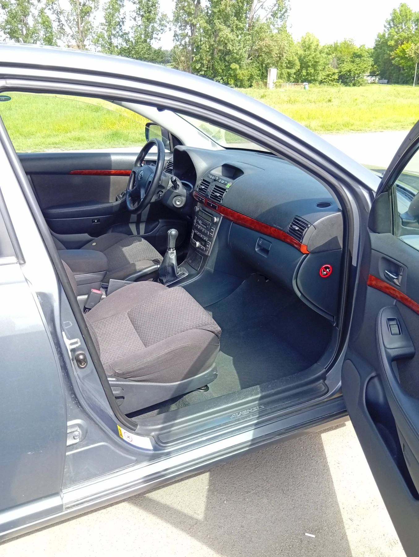 Toyota Avensis СЕДАН, снимка 11 - Автомобили и джипове - 54628225