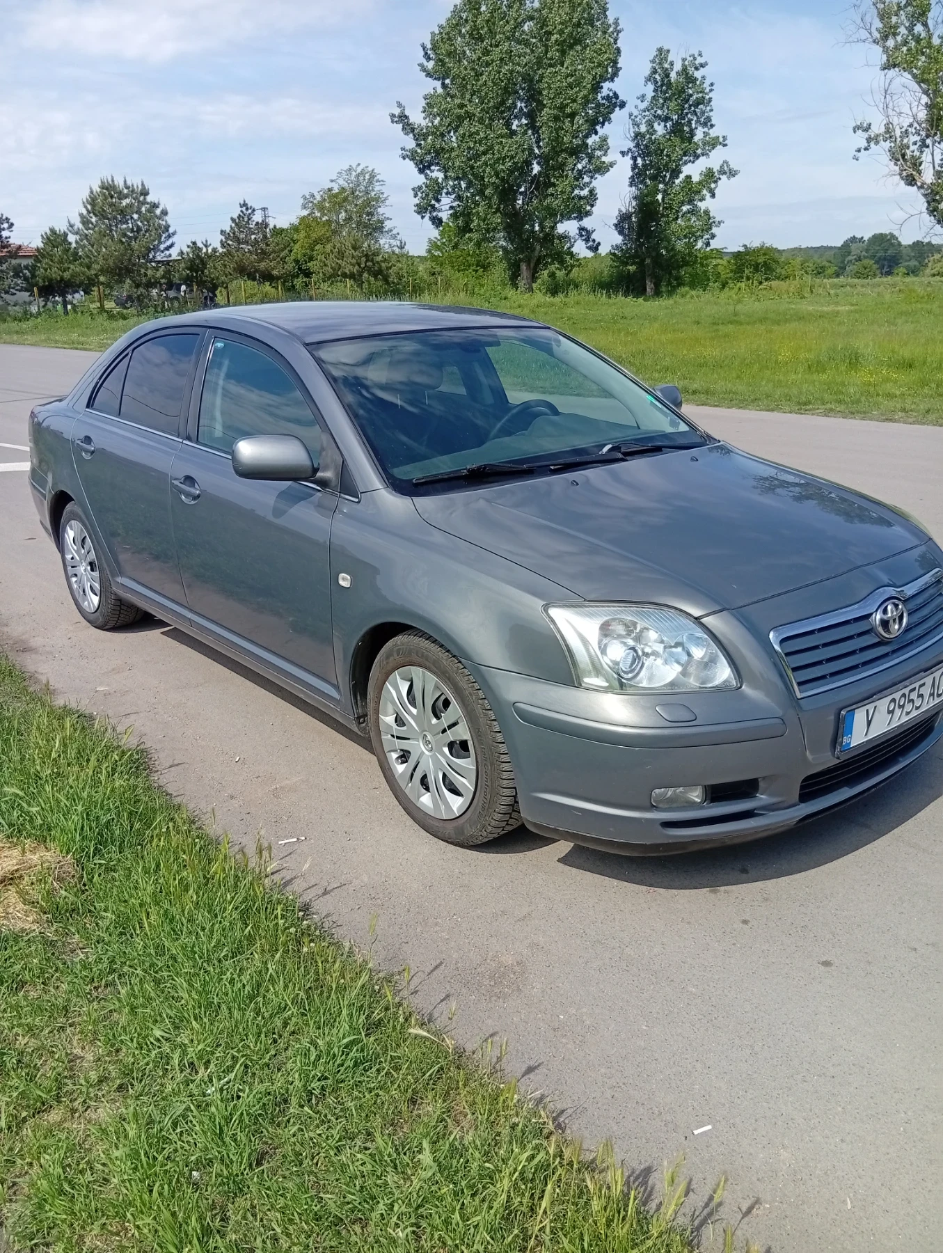Toyota Avensis СЕДАН