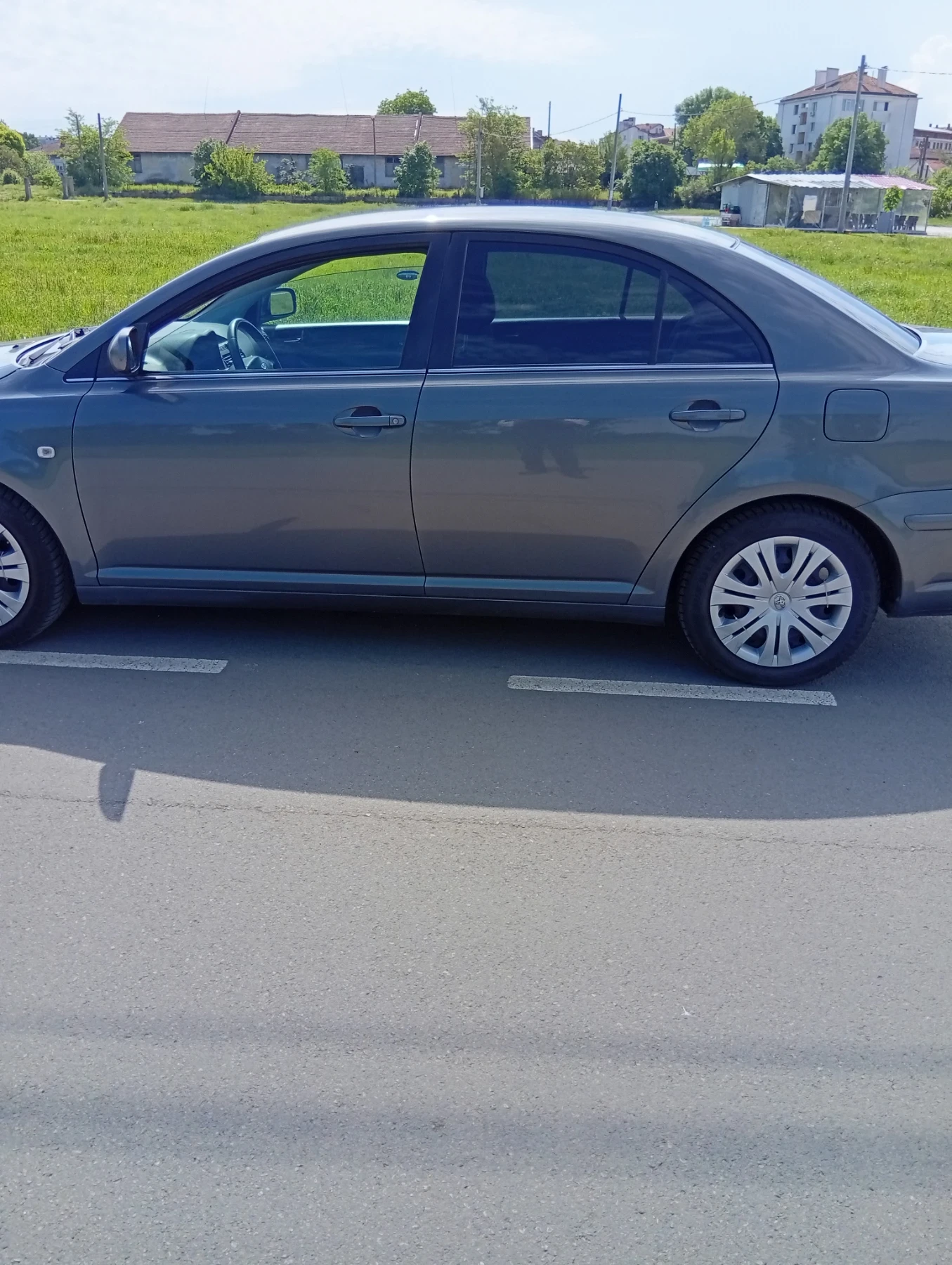 Toyota Avensis СЕДАН, снимка 8 - Автомобили и джипове - 54628225
