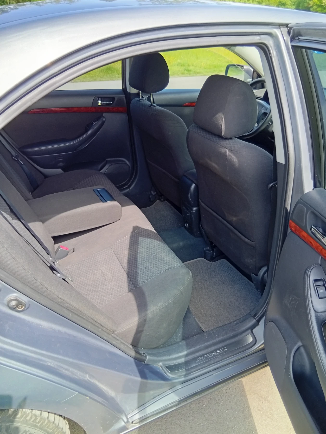 Toyota Avensis СЕДАН, снимка 12 - Автомобили и джипове - 54628225