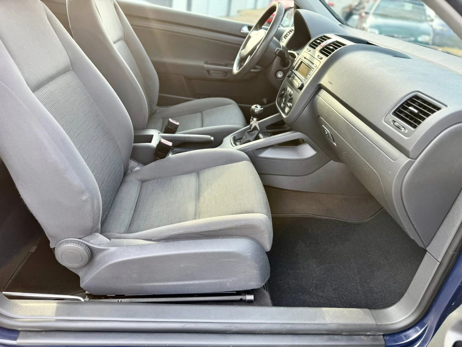 VW Golf 1.4, снимка 11 - Автомобили и джипове - 54778776