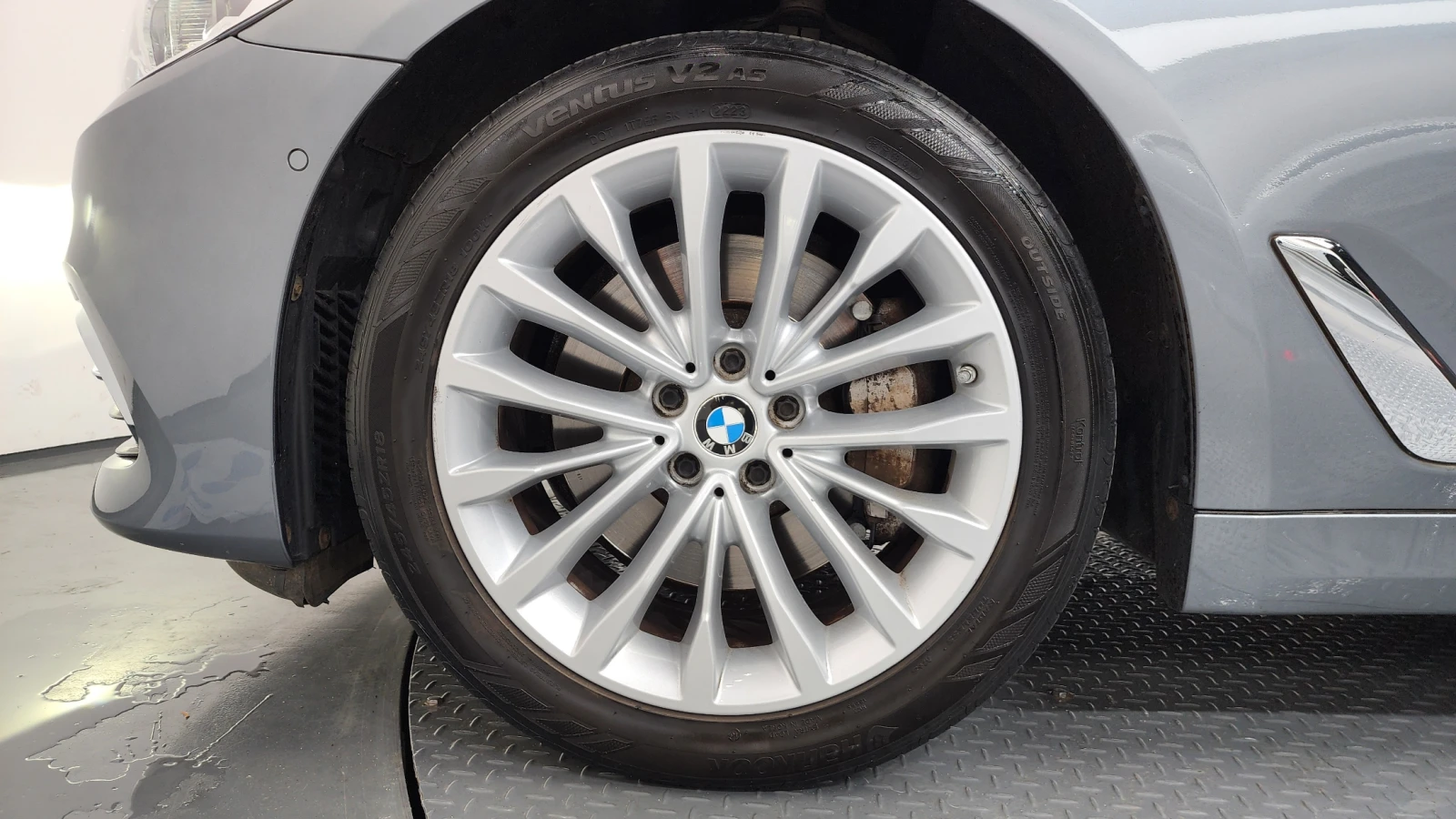 BMW 530, снимка 13 - Автомобили и джипове - 55467306