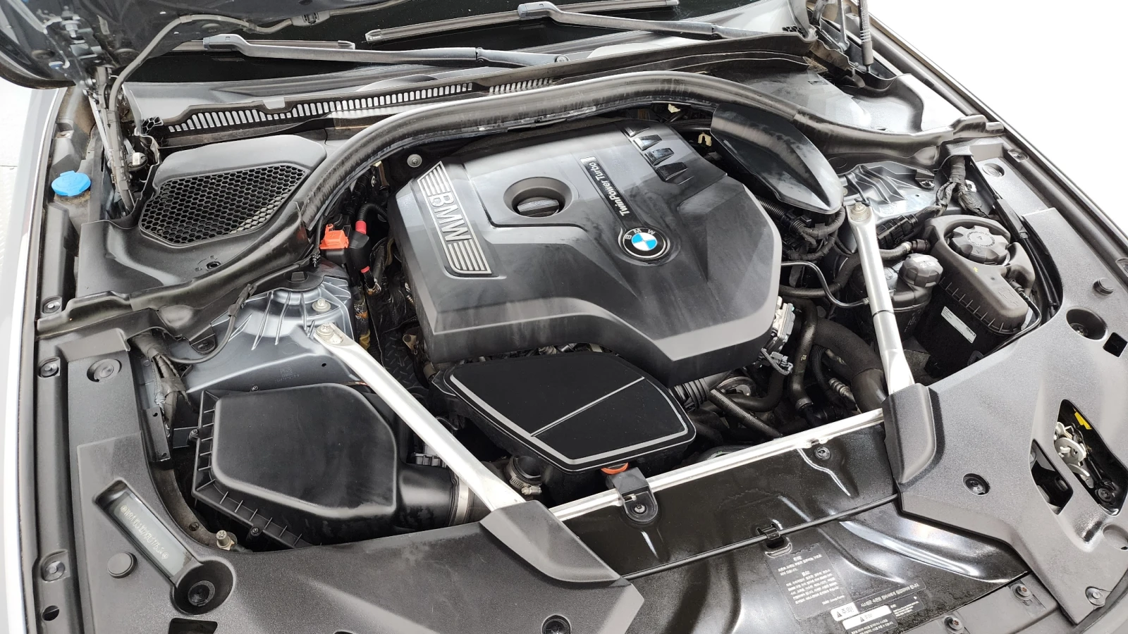 BMW 530, снимка 12 - Автомобили и джипове - 55467306