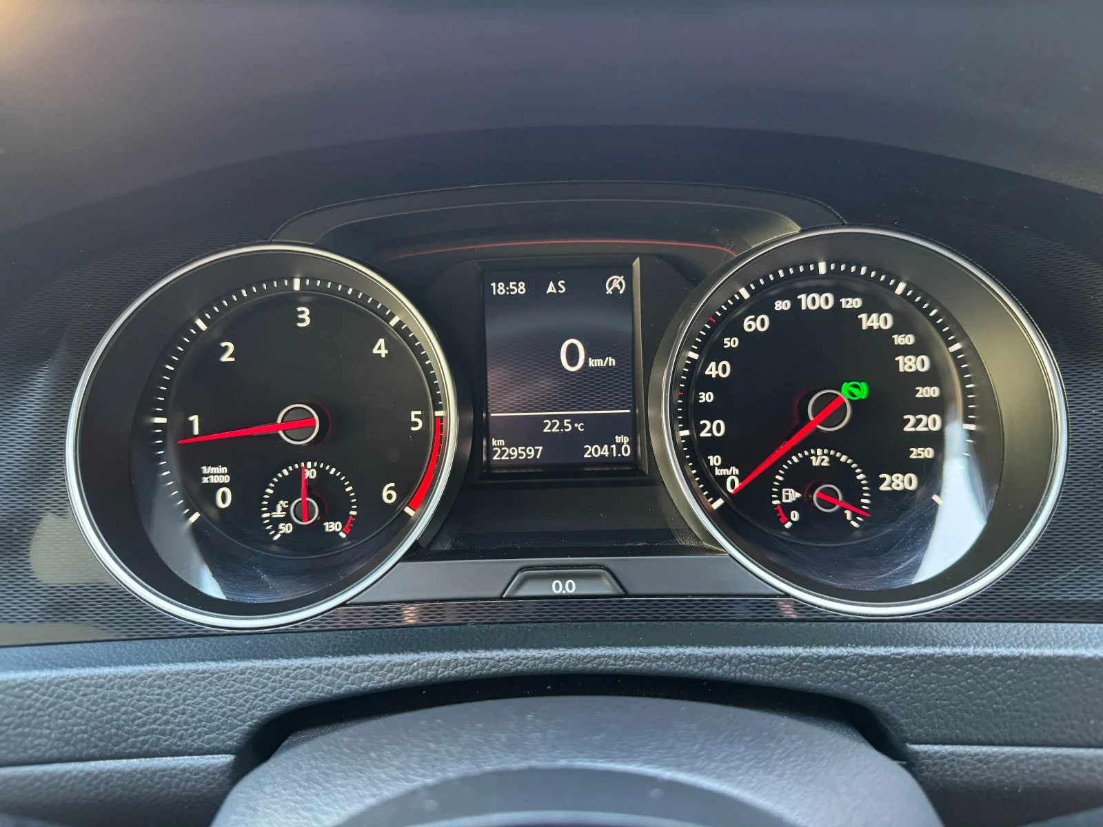 VW Golf GTD, снимка 8 - Автомобили и джипове - 55505335
