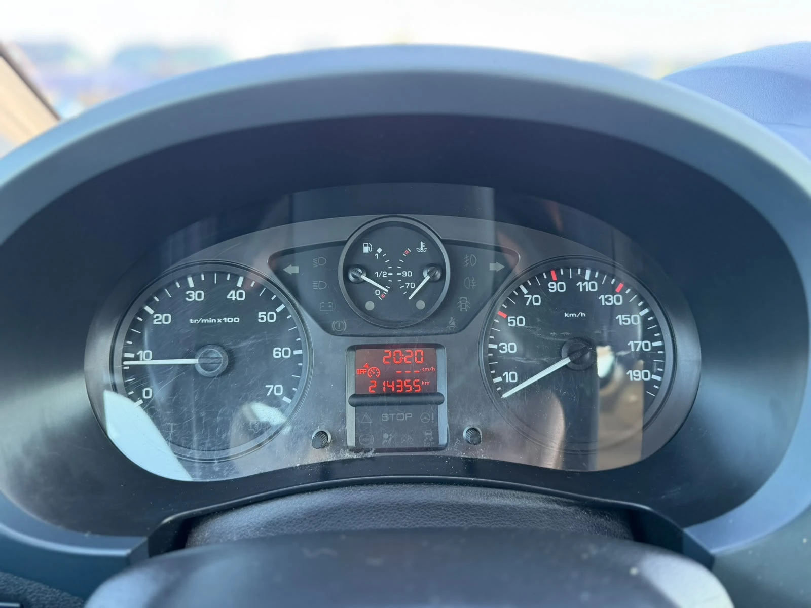 Peugeot Partner / 1.6 HDI / 90 HP / 4+ 1 /, снимка 14 - Автомобили и джипове - 55528148