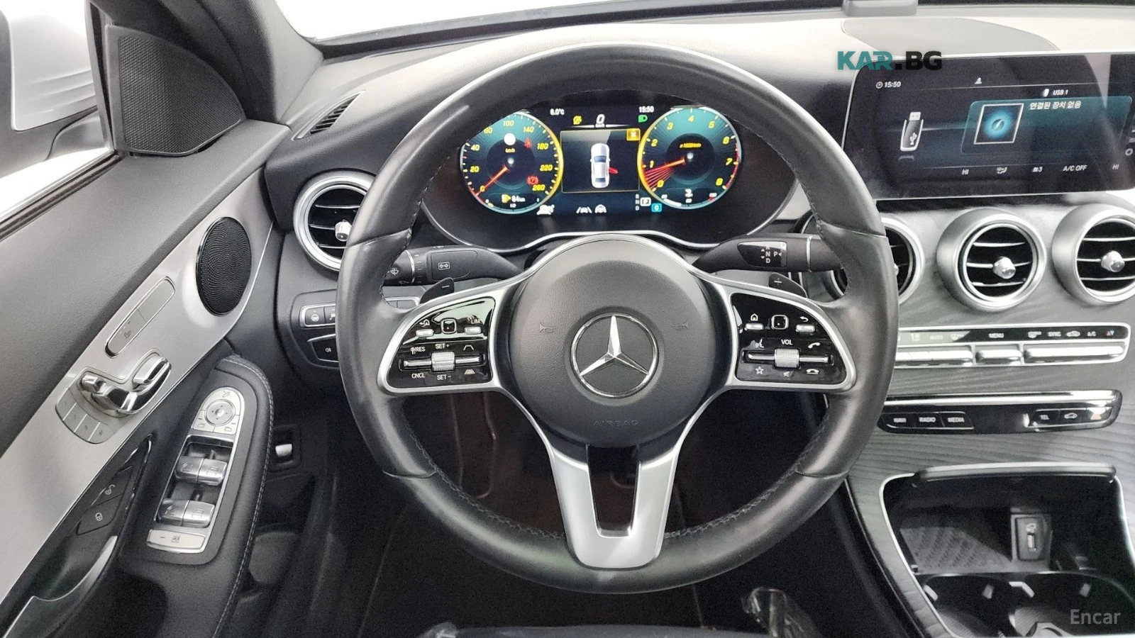 Mercedes-Benz C 200 AMG* КОЖА* ПОДГРЕВ* НАВИ* ПАНО* КАМЕРА, снимка 11 - Автомобили и джипове - 56104954