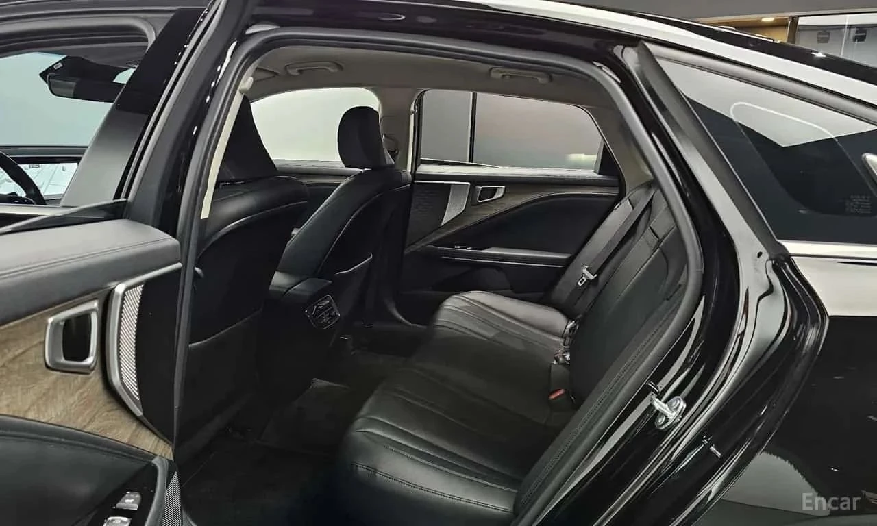 Kia K8, снимка 12 - Автомобили и джипове - 56727583