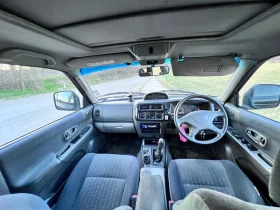 Mitsubishi Pajero sport, снимка 11