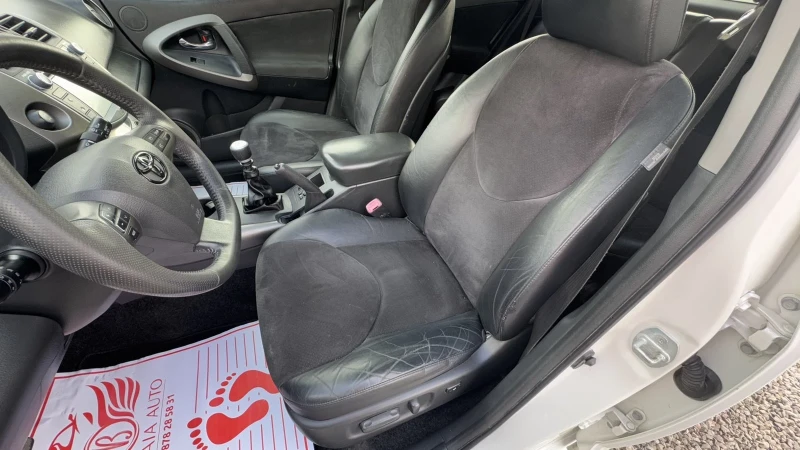 Toyota Rav4 Toyota RAV4 D4D 150ks, снимка 14 - Автомобили и джипове - 53063043