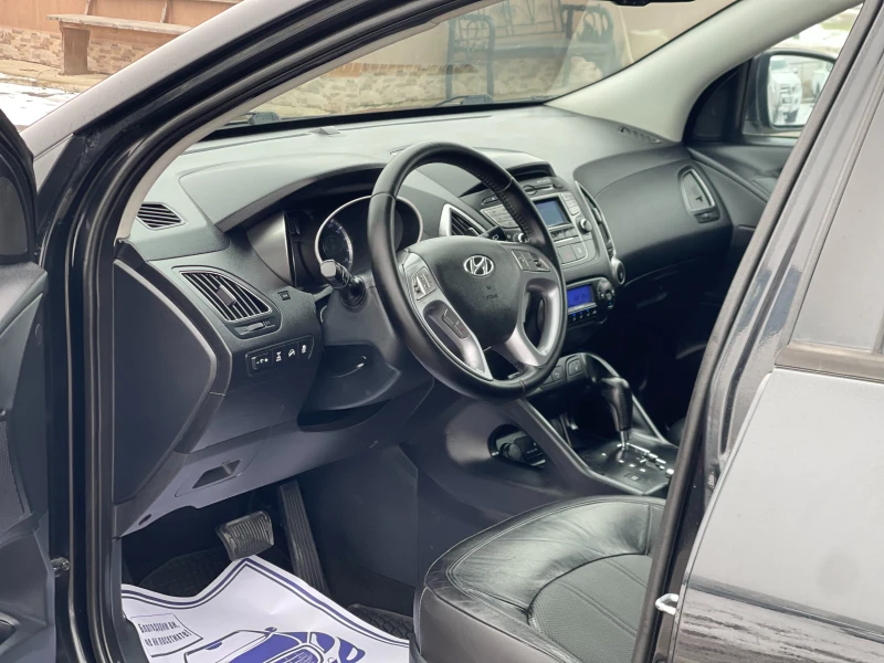 Hyundai IX35 2.0CRDi 4x4, снимка 14 - Автомобили и джипове - 53230227