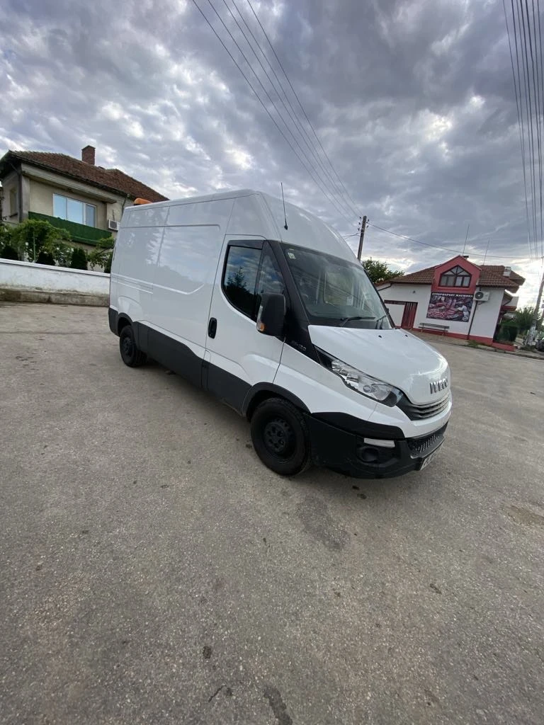 Iveco Massive, снимка 1 - Автомобили и джипове - 46833427