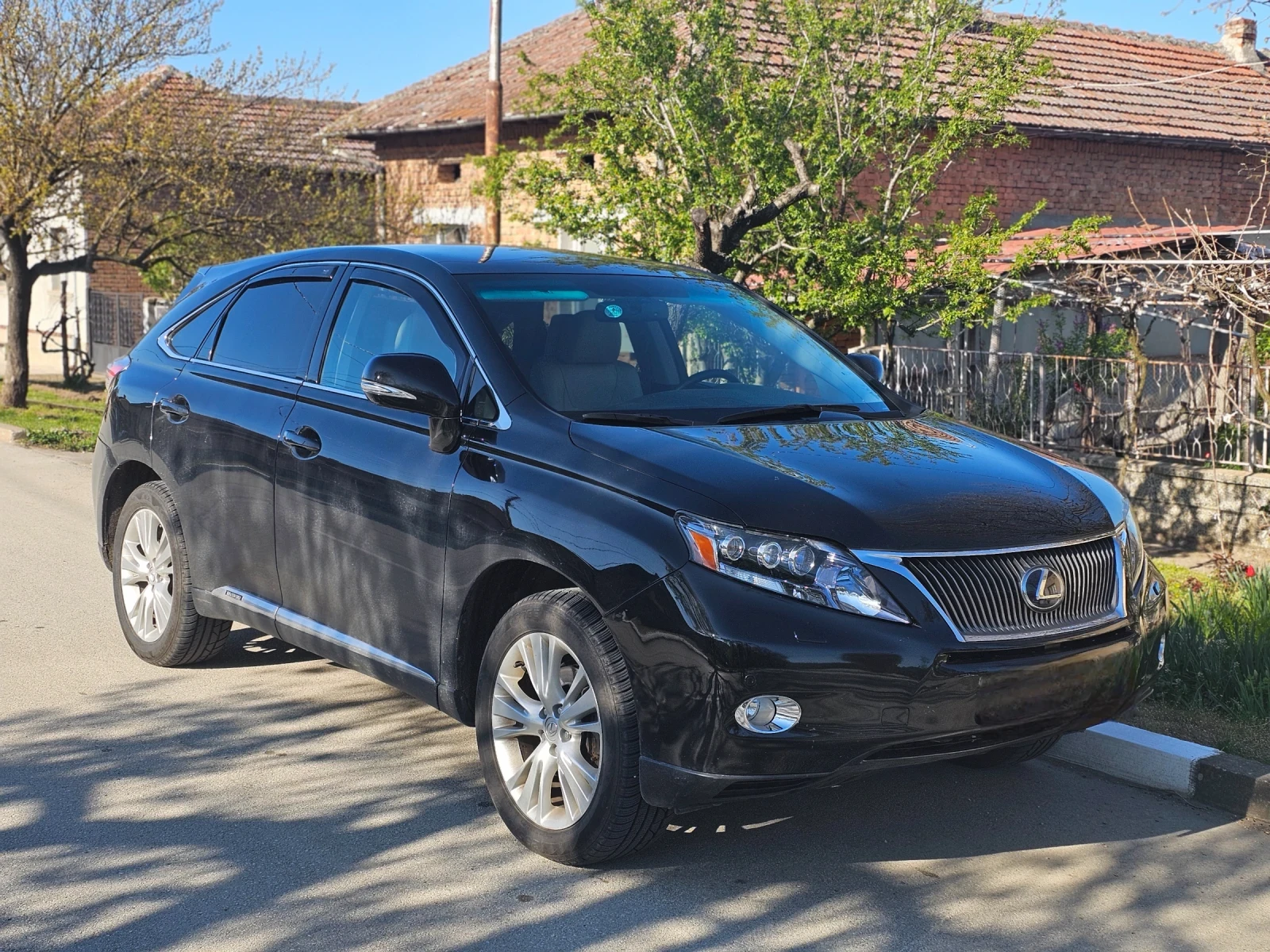 Lexus RX 450h  - изображение 2